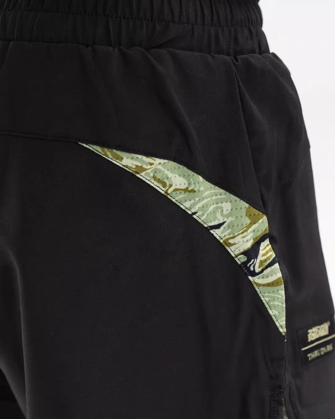 SCRAMBLE X THRUDARK ENSHU MK1 COMBINATION SHORTS - Image 7